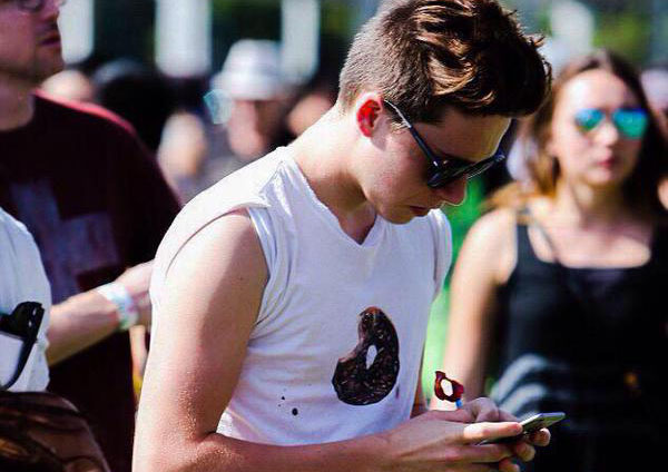 brooklyn beckham coachella foto