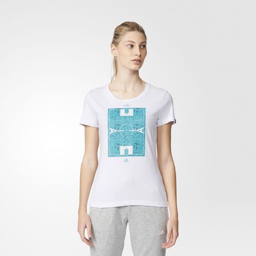 Adidas per gli Europei 2016 di Calcio: t-shirt donna con campo da calcio