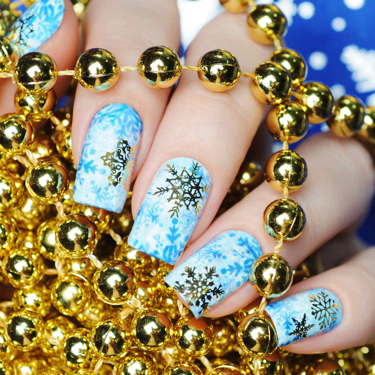 nail art fiocchi di neve