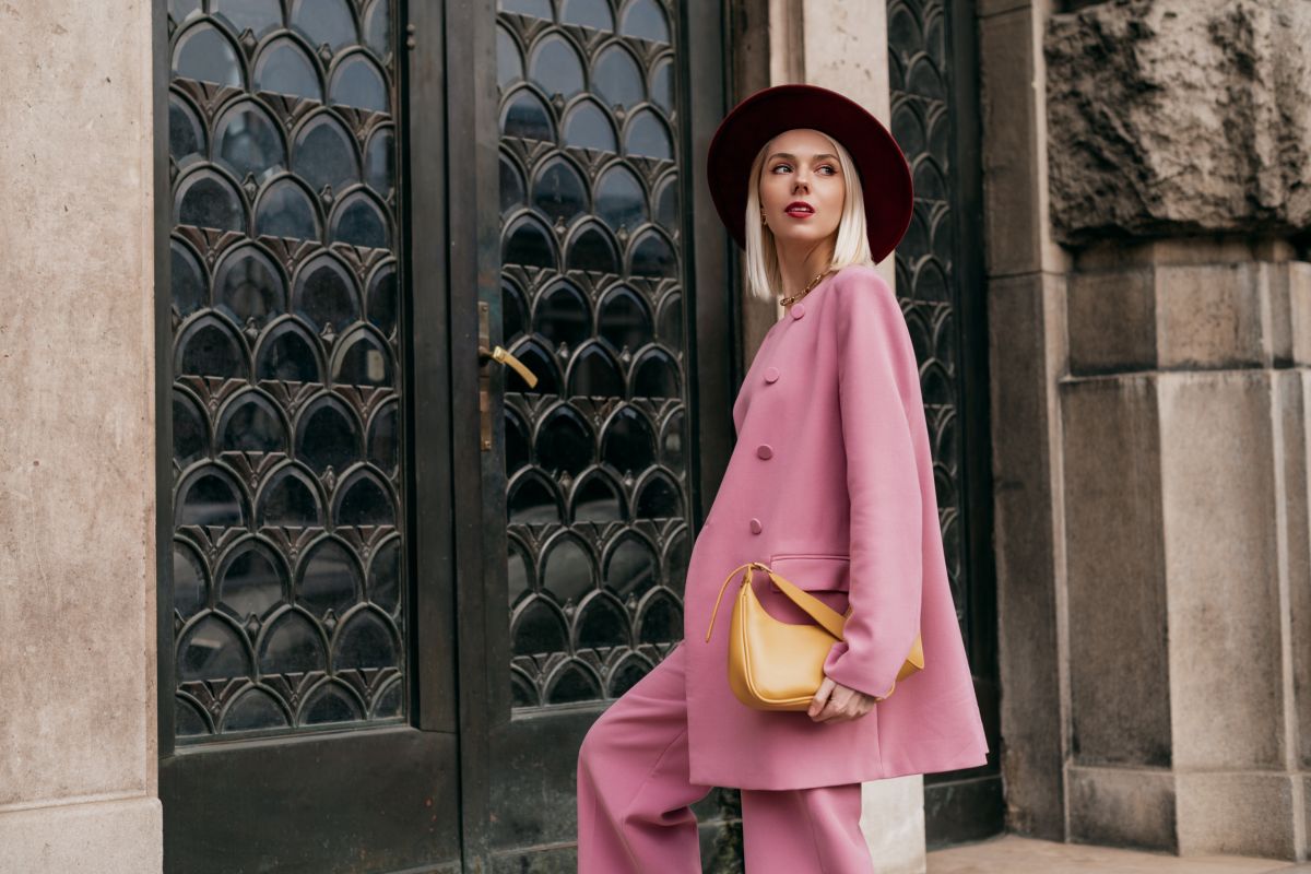 tailleur rosa per san valentino