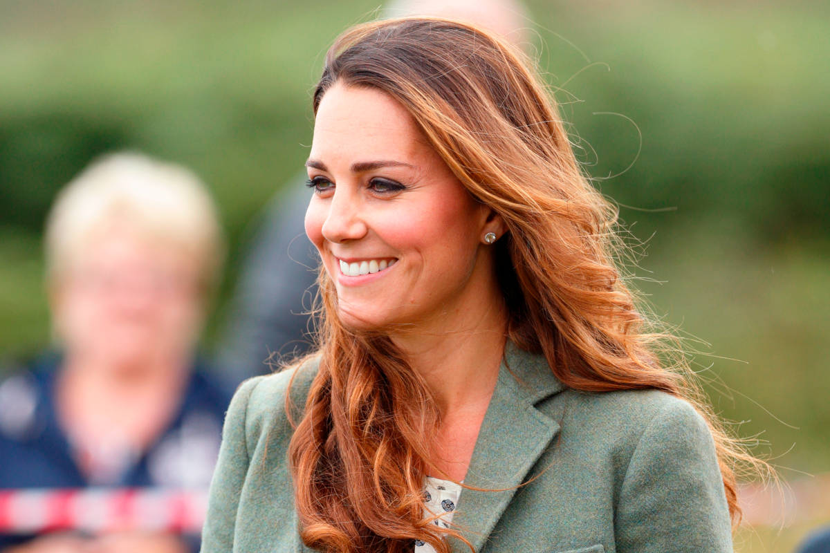 Kate Middleton, blazer verde felpato