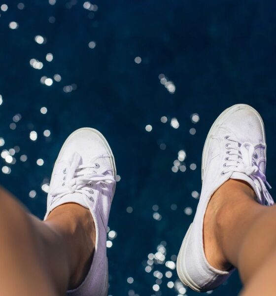 Superga bianche mare