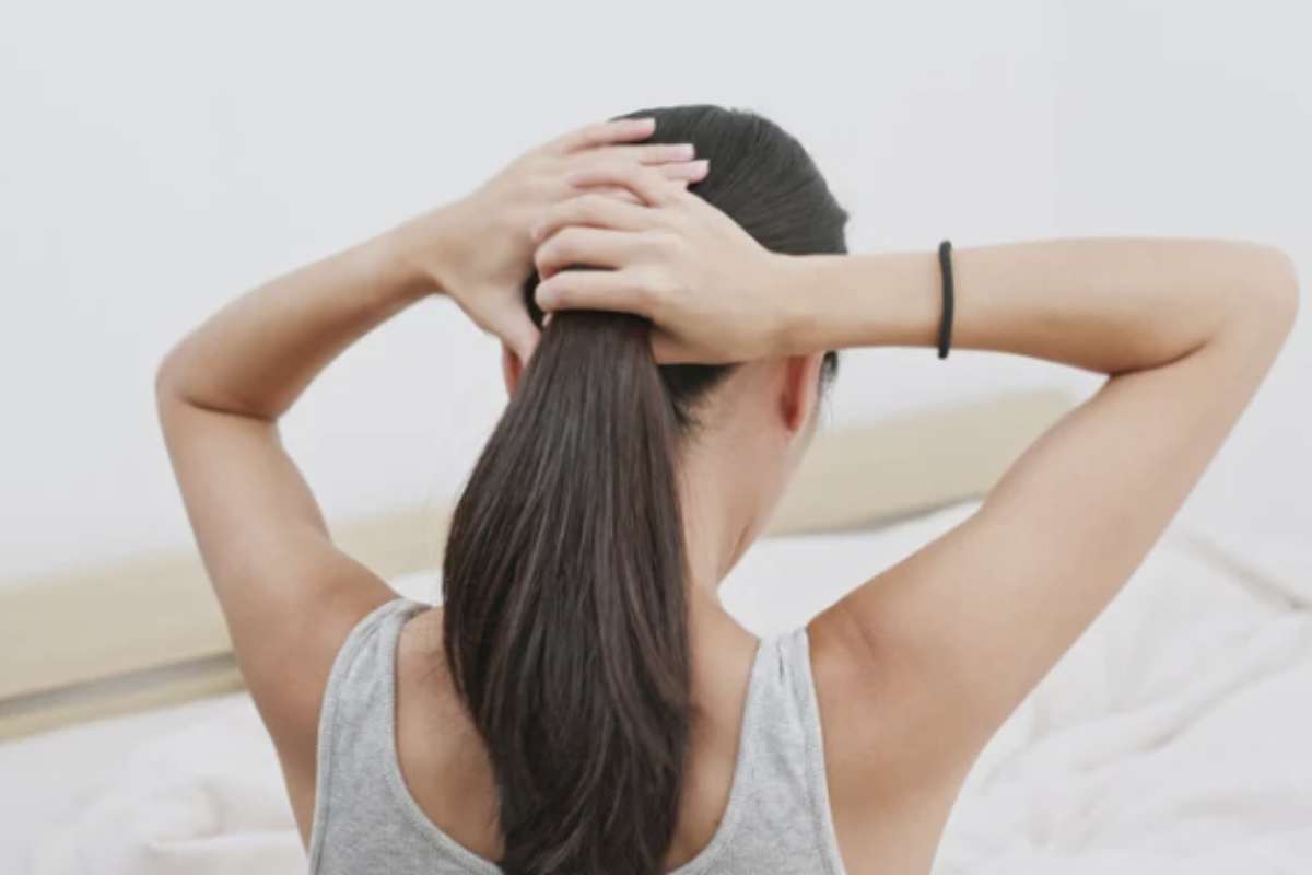 Un aspetto fondamentale per valorizzare un viso tondo è l’uso sapiente del colore attraverso la tecnica dell’hair contouring