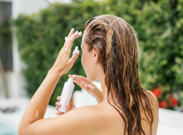 la maschera per i capelli grassi