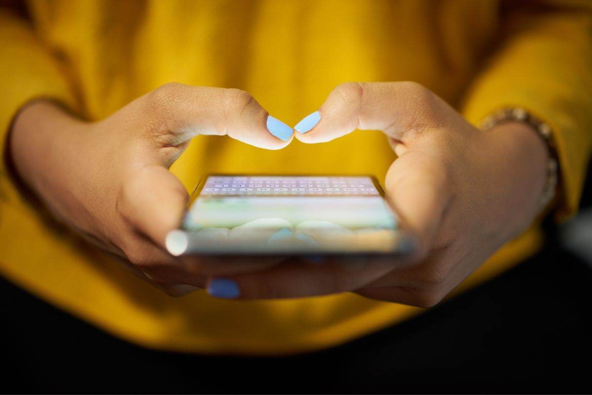 WhatsApp denuncia