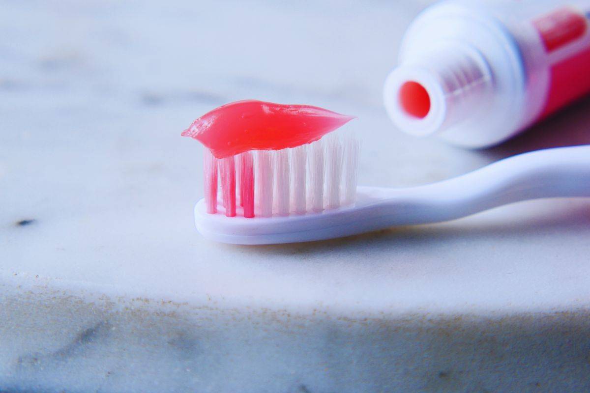 dentifricio: la quantità corretta da usare