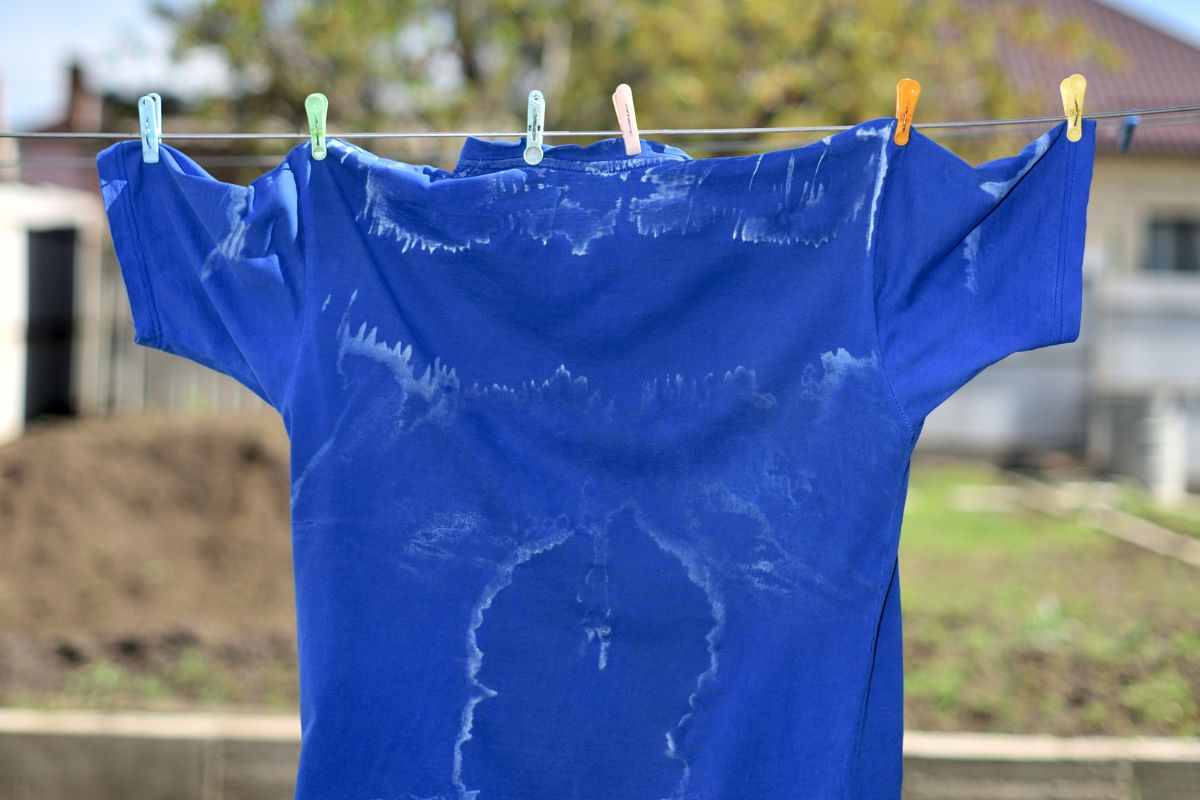 salsedine sui vestiti ecco come toglierla