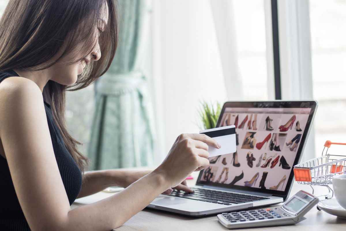 vestiti e accessori a soli 2 euro ecco come ottenerli