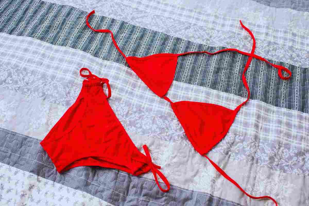 vincere l'ansia da bikini