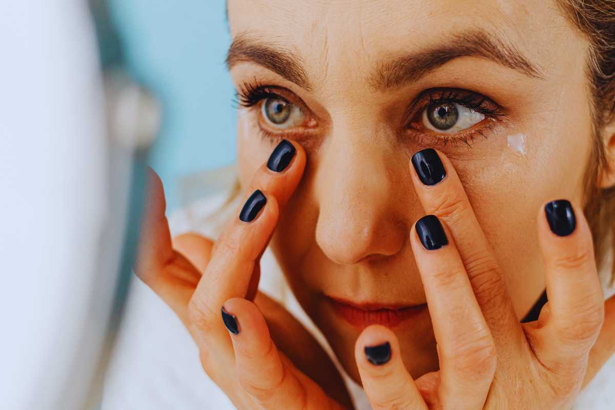 rimedio casalingo che fa sparire le borse sotto gli occhi