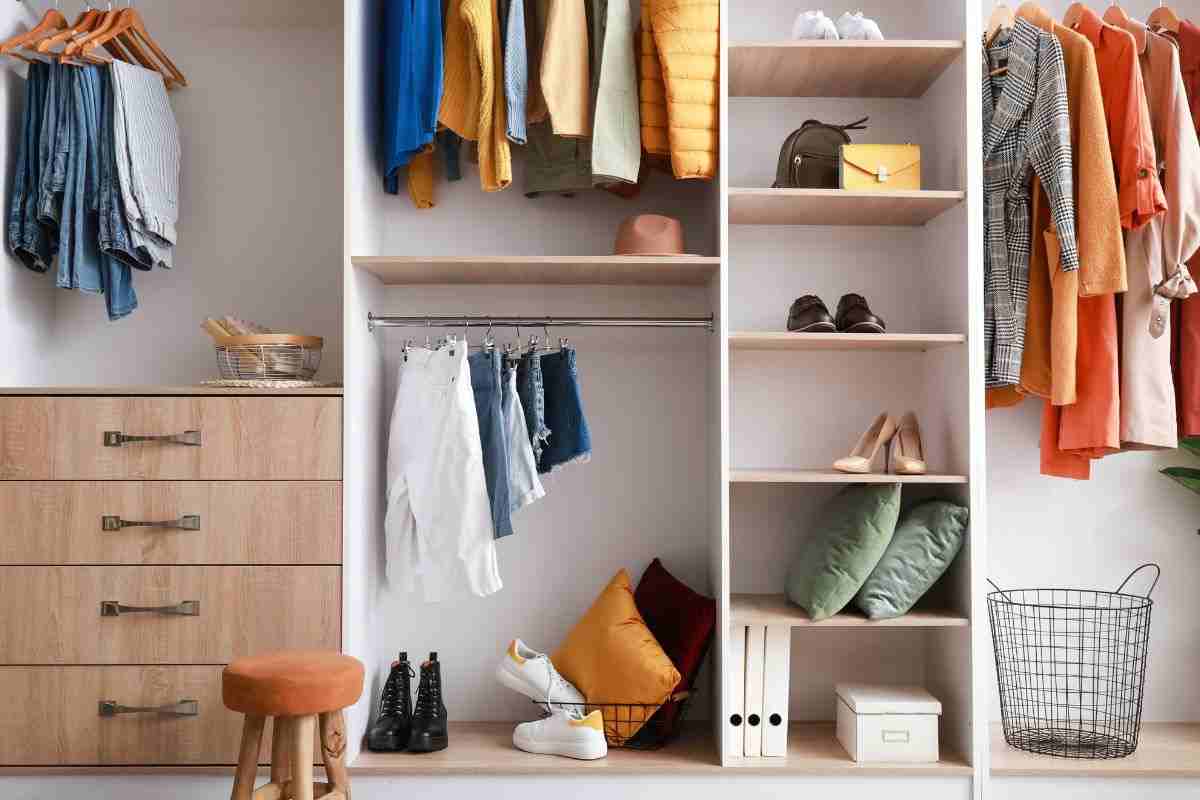 cabina armadio fai da te: 3 idee per crearla in modo semplice