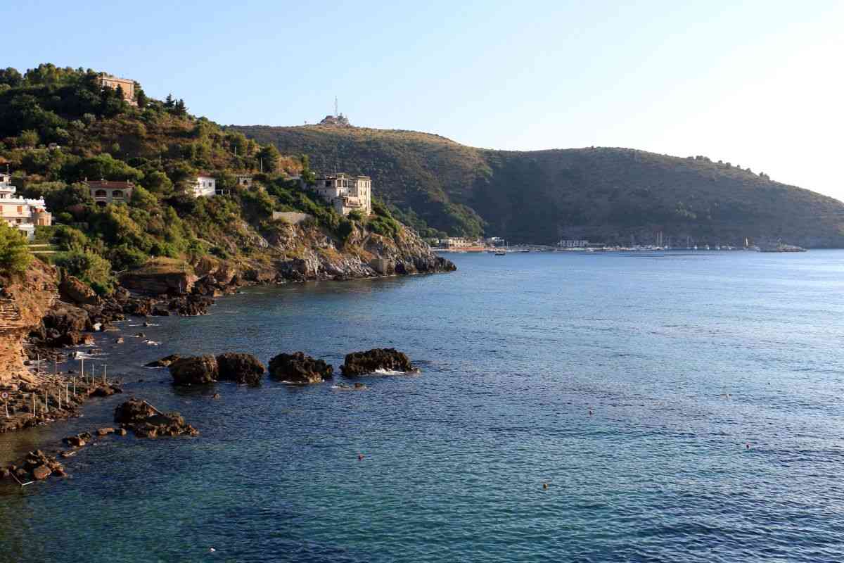 campania mare: 20 spiagge tutte certificate bandiera blu