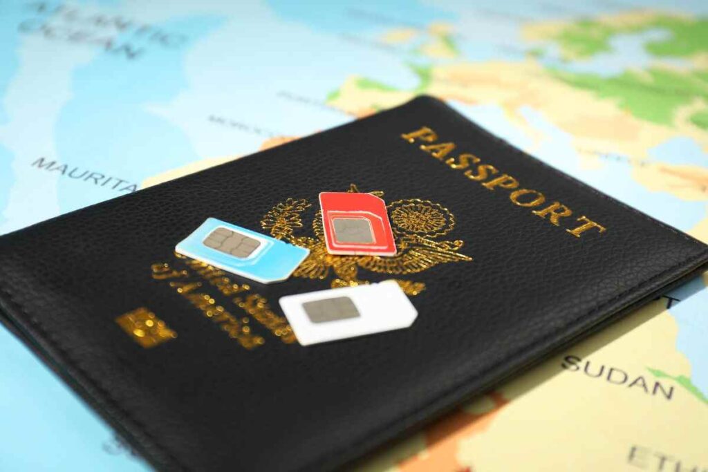 addio costi roaming internet e chiamate: arriva l'eSIM di revolut