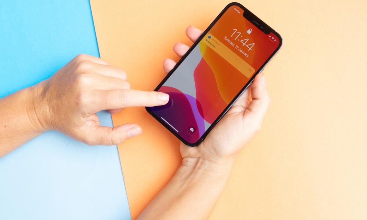 iPhone