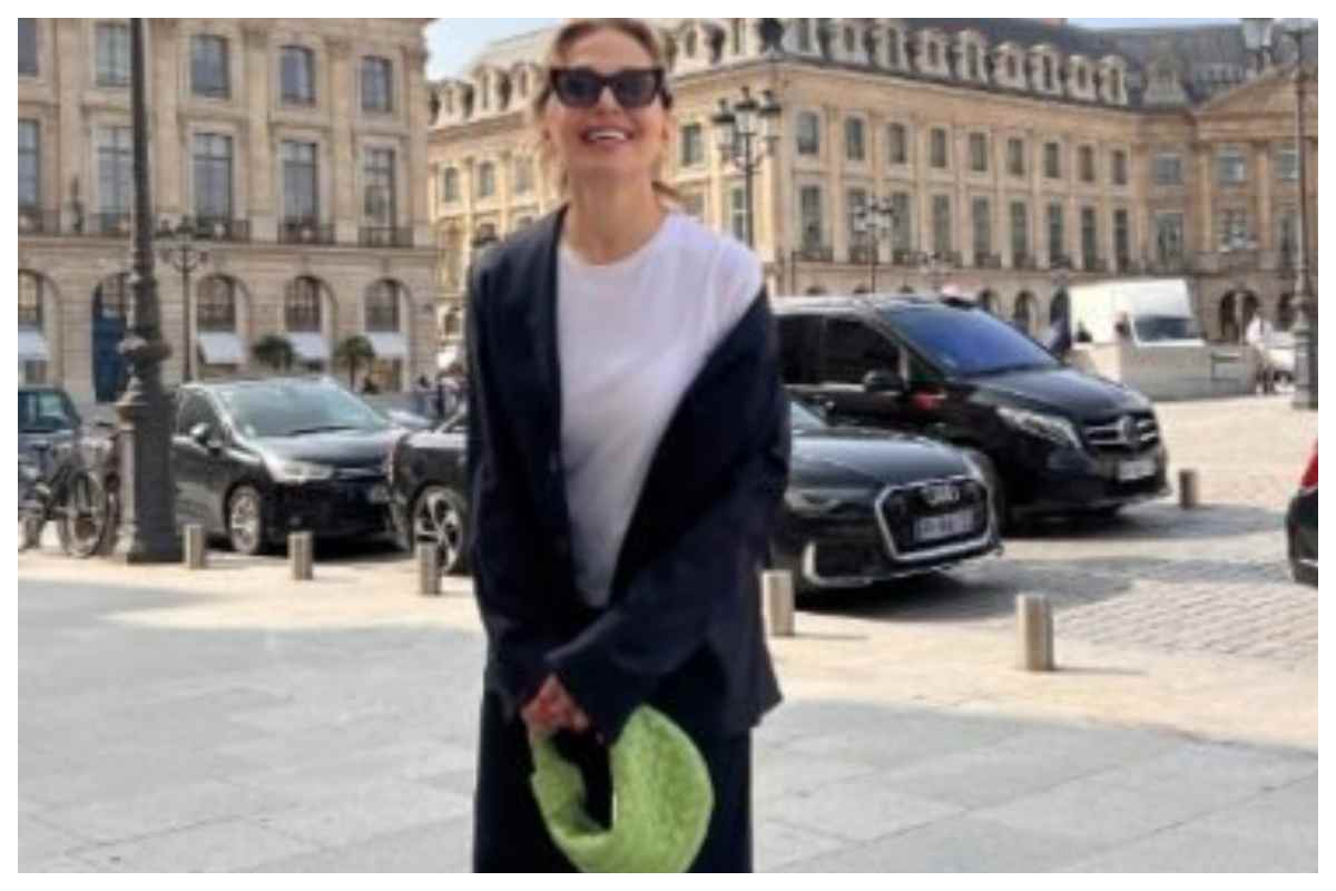 Barbara D'Urso borsa quanto costa