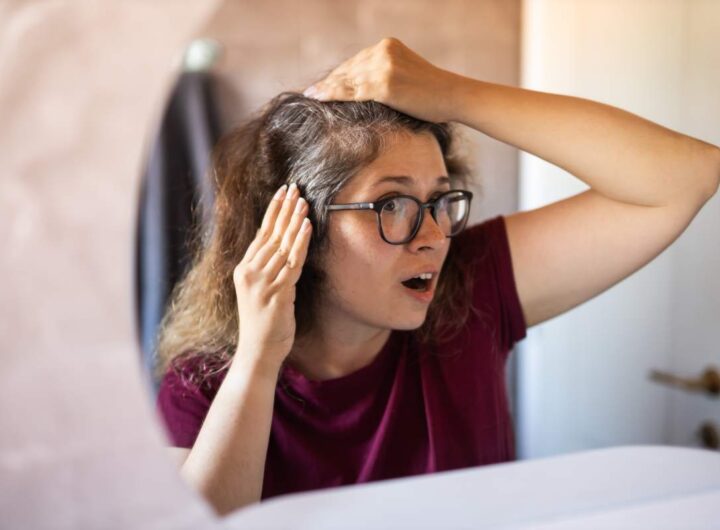 cosa mangiare per contrastare i capelli bianchi