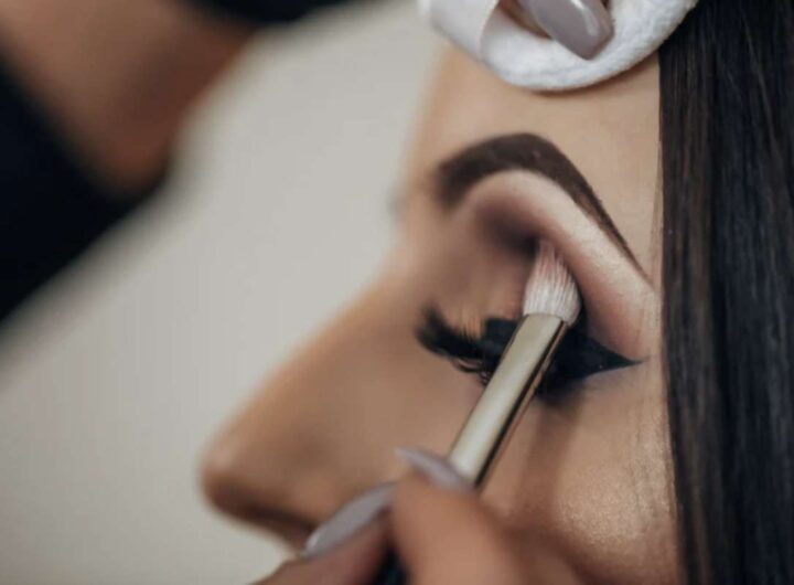 Per il 2025, la tendenza del make-up di Halloween punta su effetti realistici e al contempo facili da realizzare,