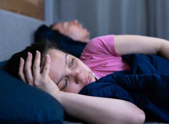 andare a dormire arrabiata da male: ecco cosa dice la scienza