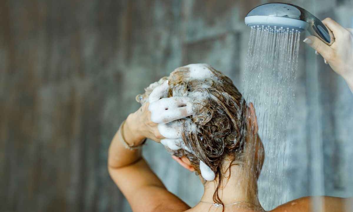 lavare i capelli