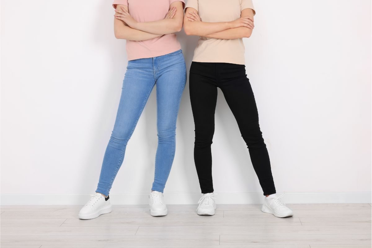 Come indossare i jeans skinny se si è curvy per sembrare più magre