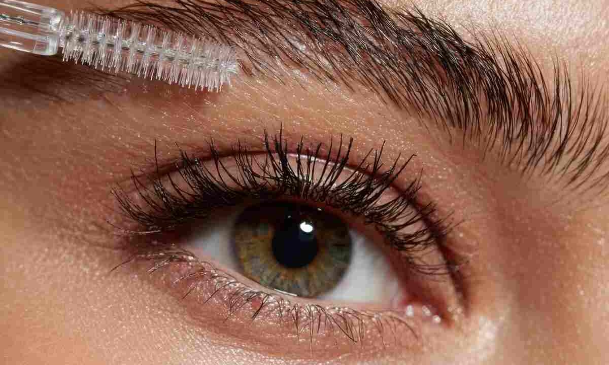 sopracciglia curate : i sieri da utilizzare